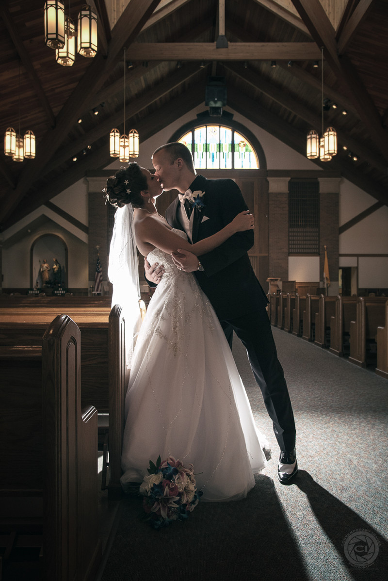 Holycrosssouthbend-Weddingphotography