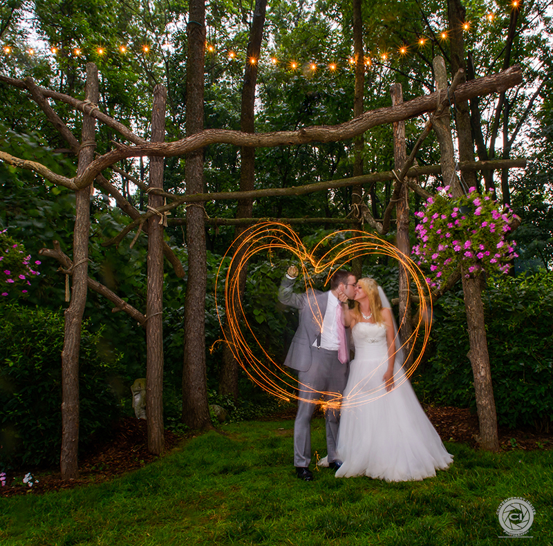 South Bend Weddings >> Photography by Kelly Burden